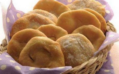 Venta de tortas fritas del Grupo Misionero «Nuestra Señora de Luján»